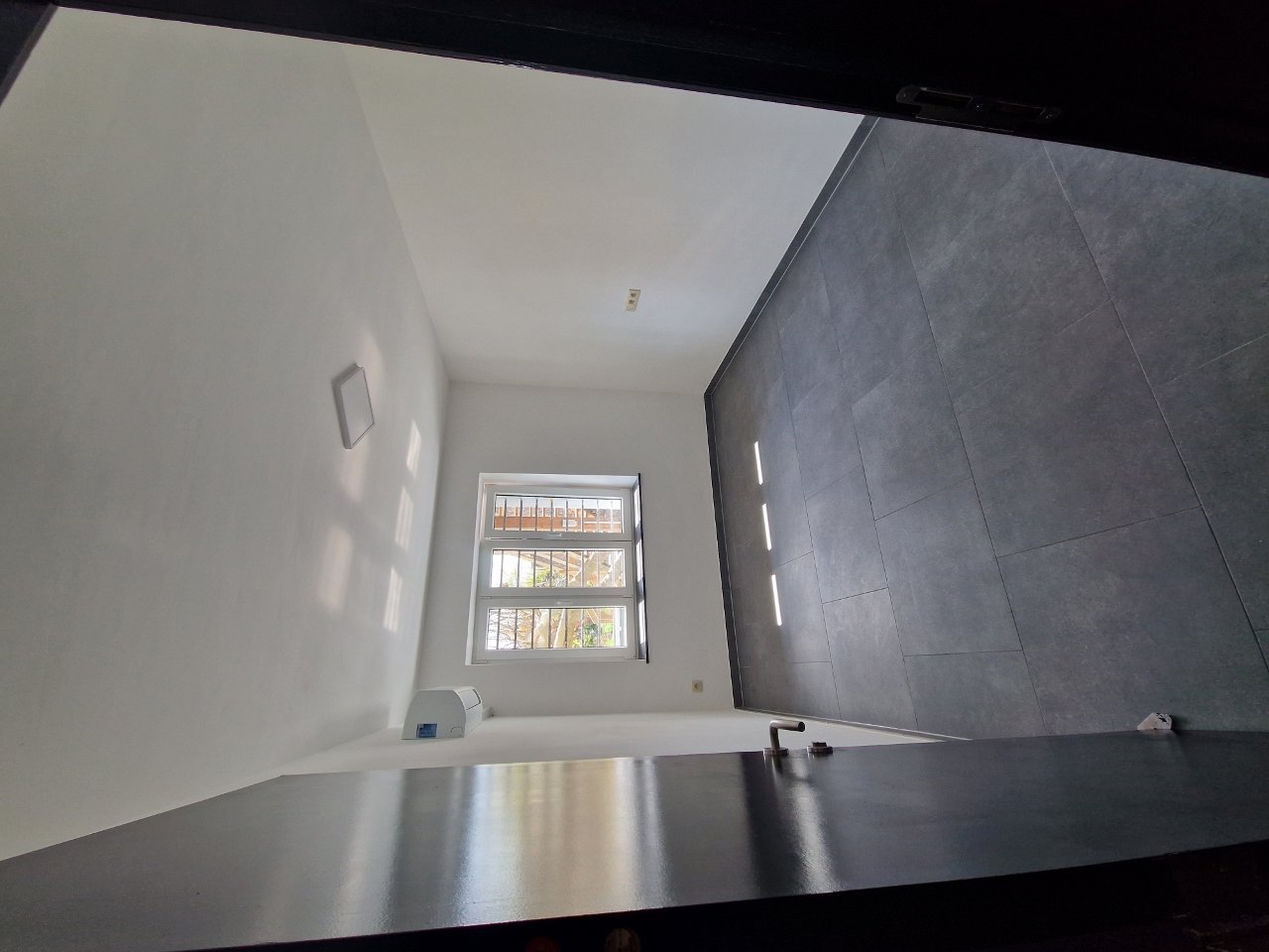 舒适 13 m² 房间出租 – 高级 2 人合租 – Citadelle Liège — Colocation à 列日 — photo 4/4