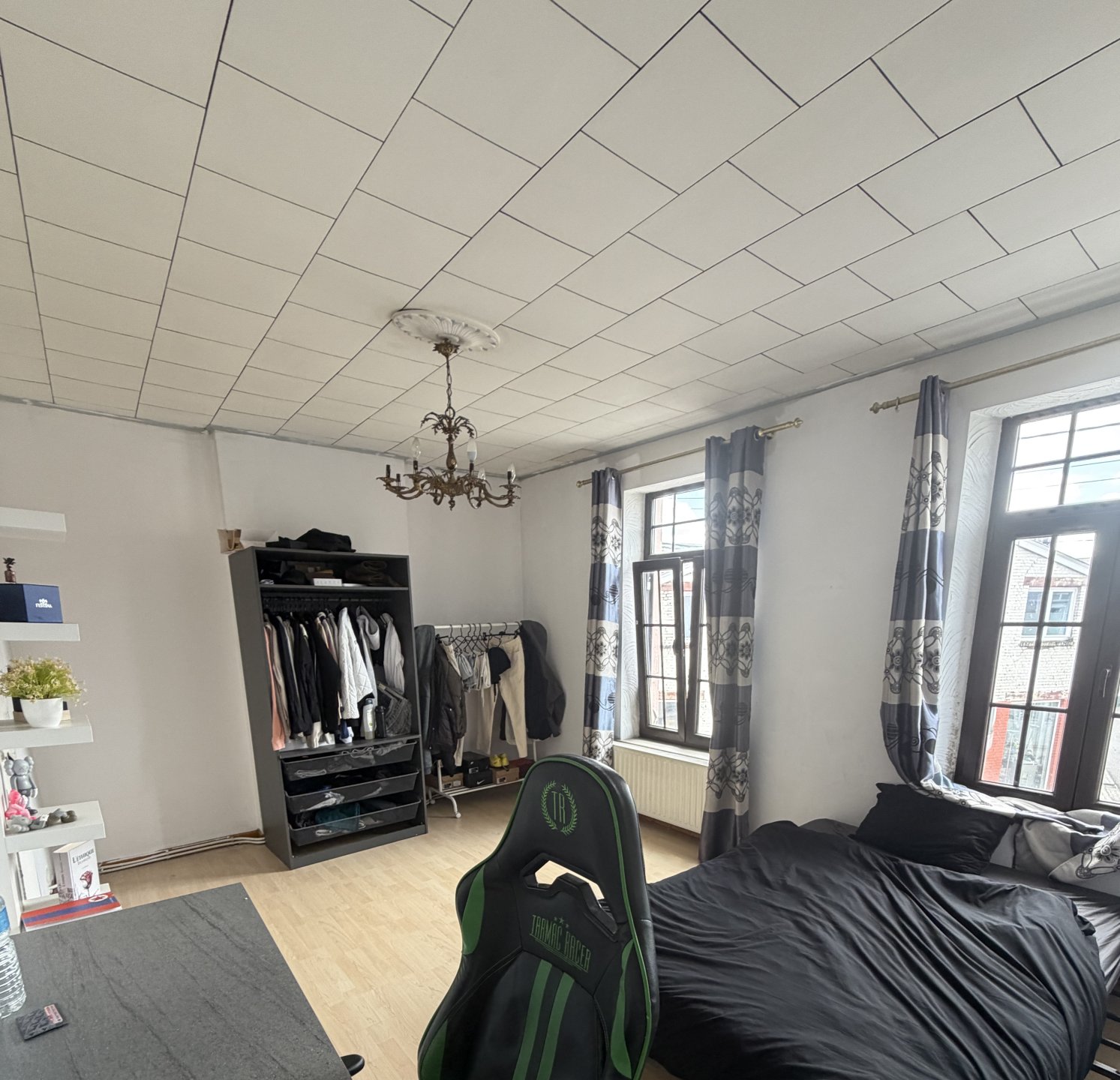 Chambre à louer — Kot à Charleroi — photo 2/6