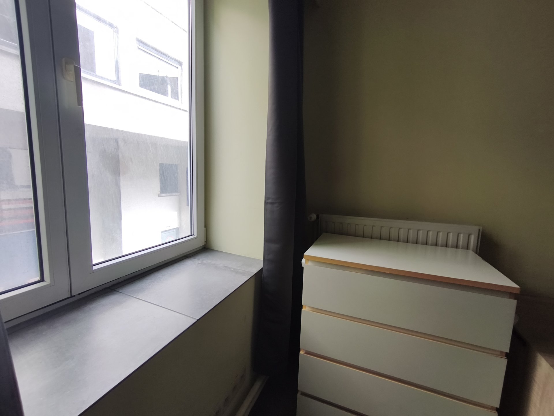 Chambre d'étudiant meublée avec lavabo 25m2 — Kot à Gand — photo 4/6