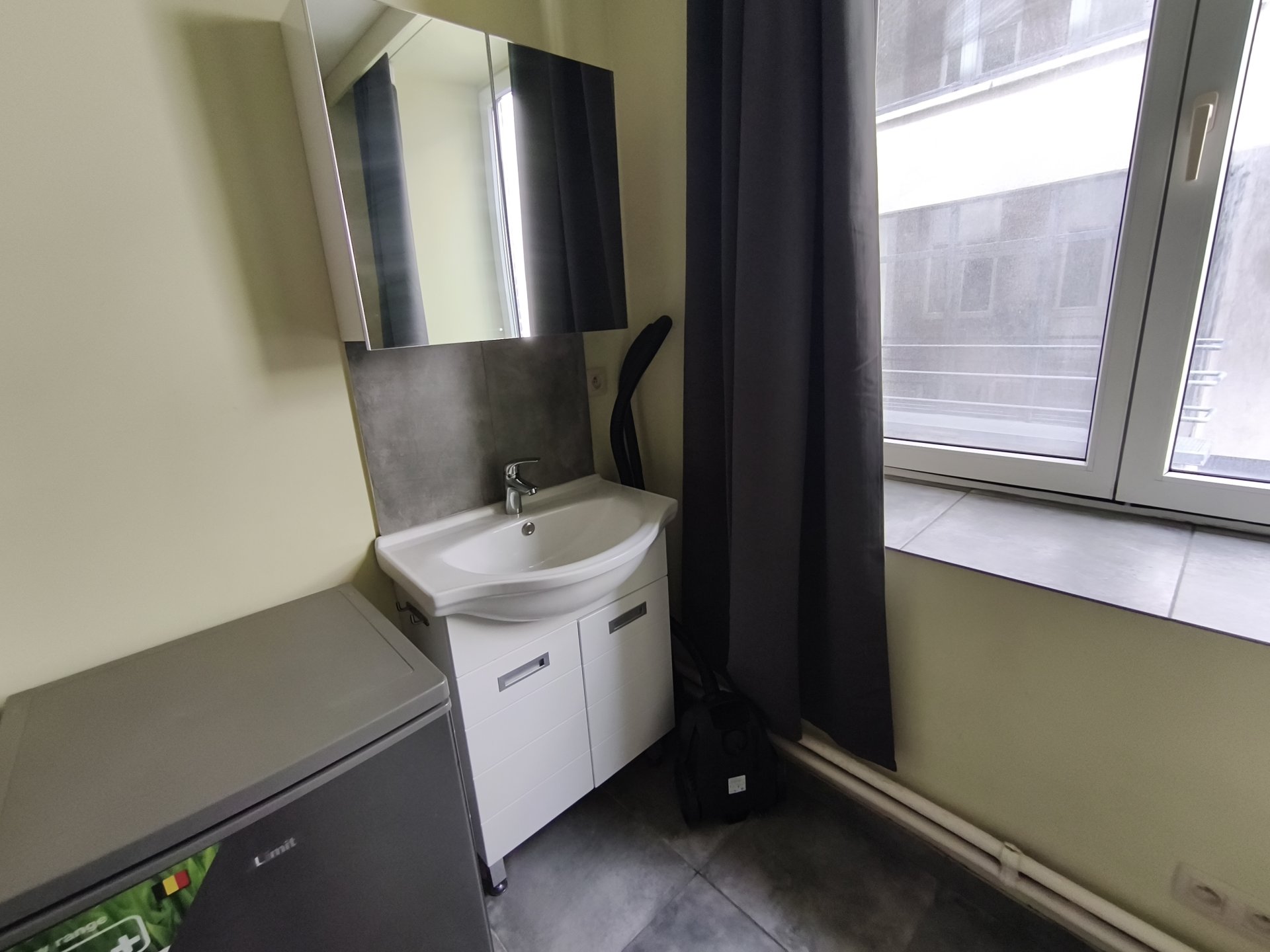 Chambre d'étudiant meublée avec lavabo 25m2 — Kot à Gand — photo 5/6