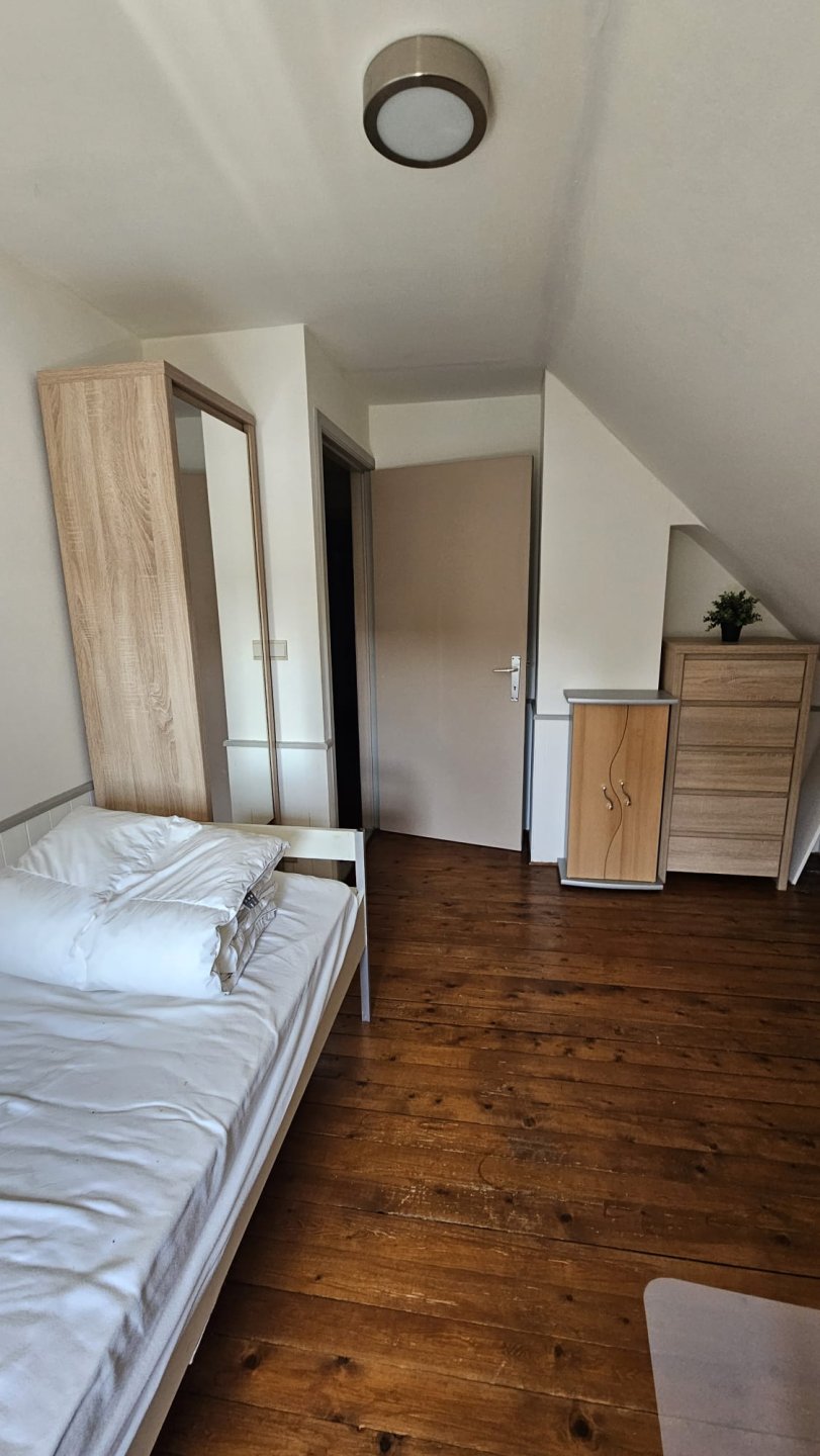 Furnished room for rent – Ottignies train station — Kot chez l'habitant à Louvain-la-Neuve — photo 6/6