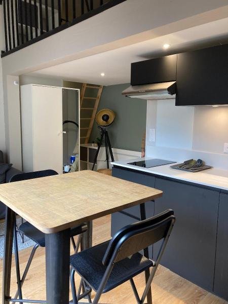 Studio meublé de 25 m² au cœur de Bruxelles — Studio à Bruxelles — photo 3/5