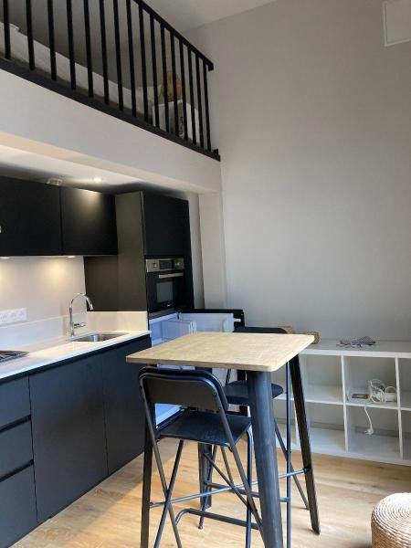 Studio meublé de 25 m² au cœur de Bruxelles — Studio à Bruxelles — photo 4/5