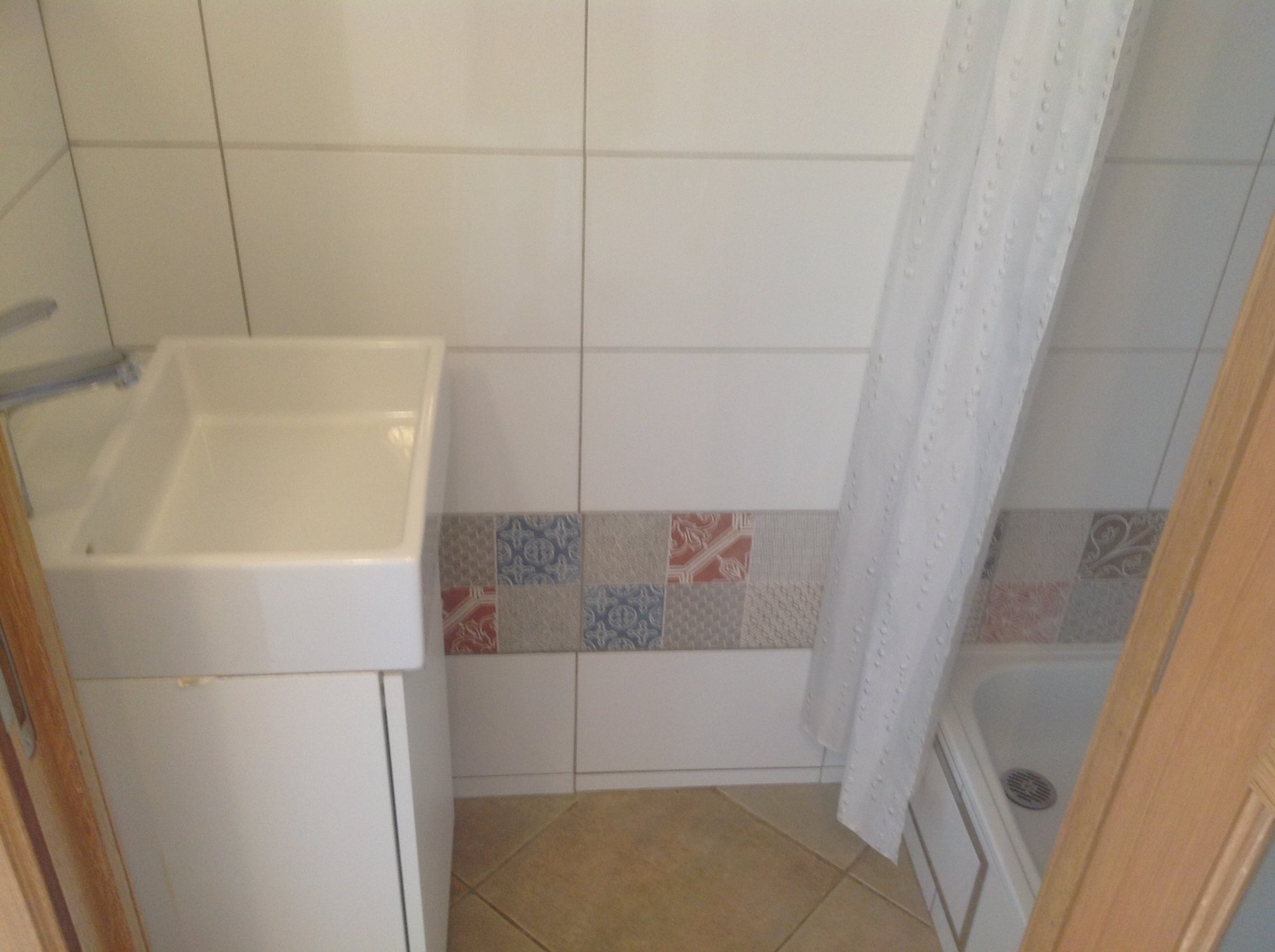 Ixelles Flagey - Camera Arredata - Doccia e Lavandino Privati — Kot à Bruxelles — photo 4/6