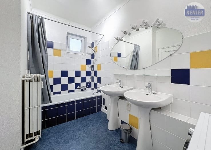 Ruime kamer in een gedeelde woning — Colocation à Brussel — photo 3/6
