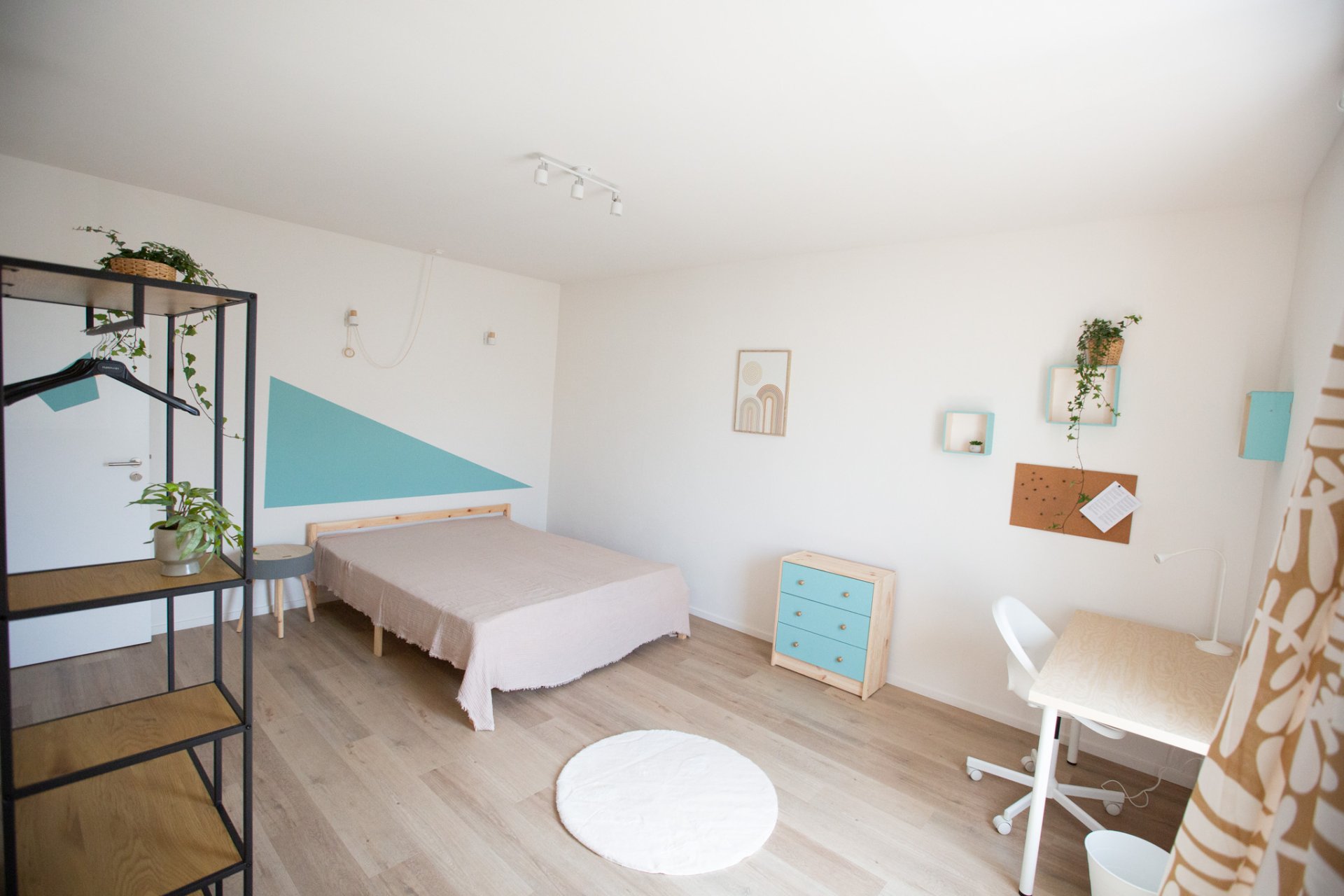 Room to rent in a fully renovated shared house — Colocation à Charleroi — photo 1/8