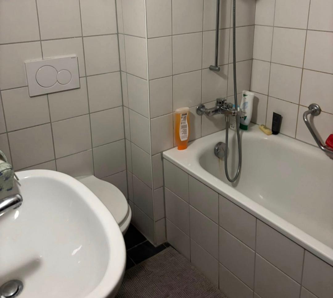 Beau studio disponible immédiatement dans quartier calme — photo 2