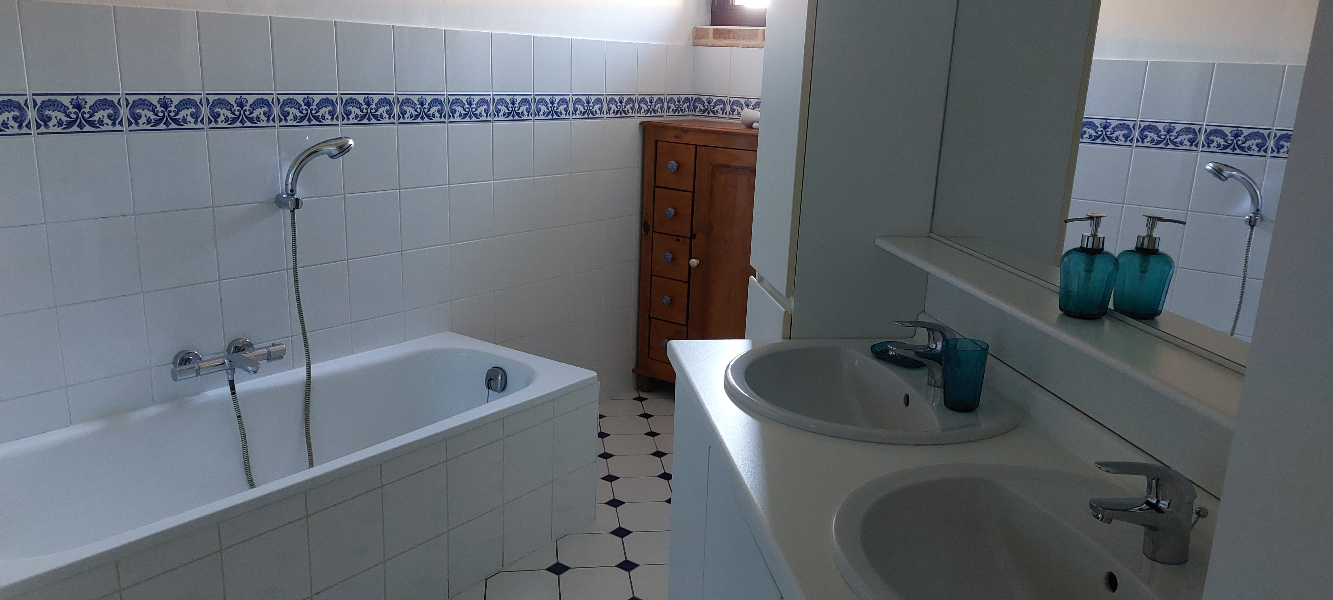 Colocation 3 chambres — photo 2