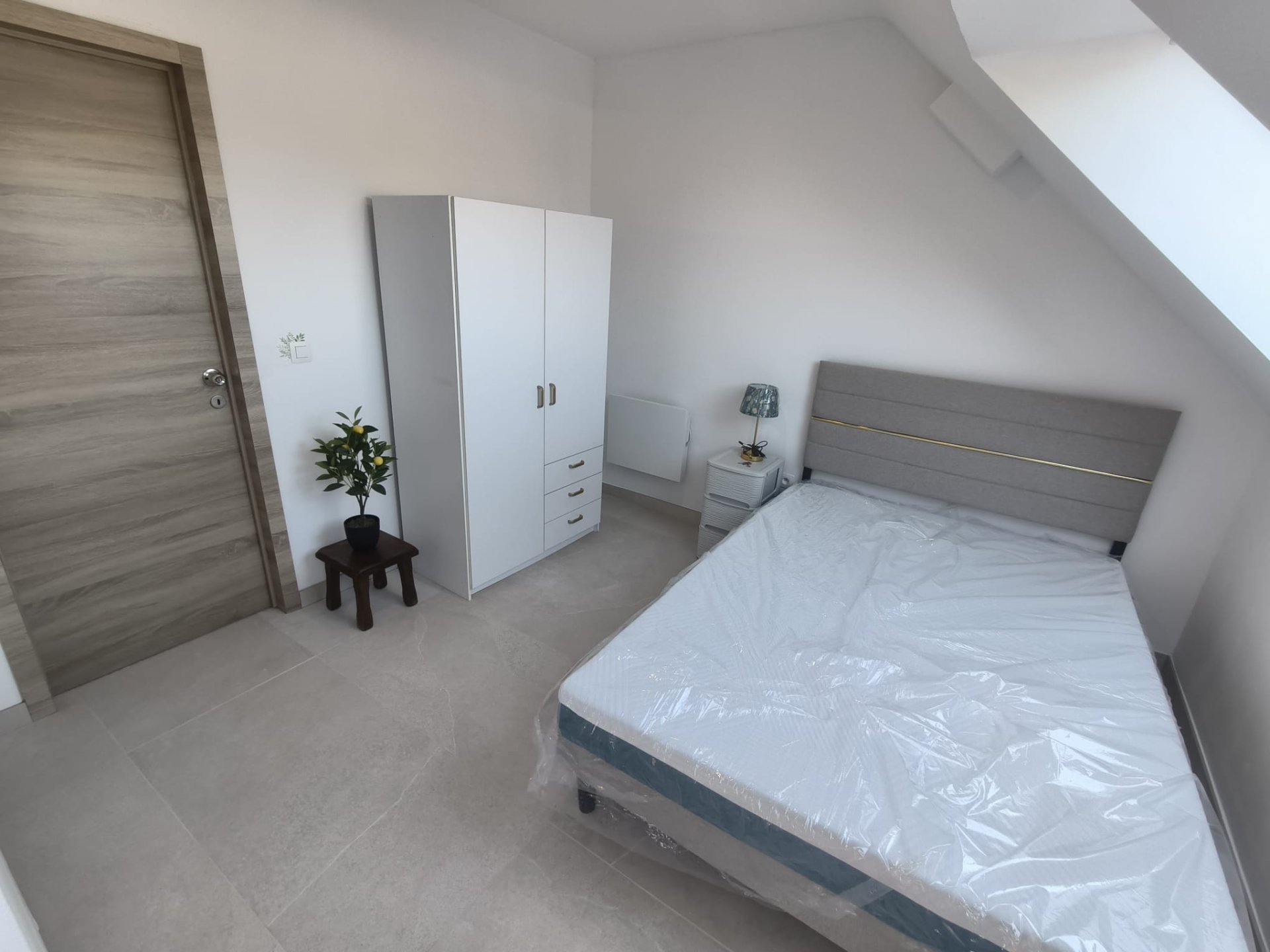 Gemeubileerde Kamer te Huur - Jumet — Colocation à Charleroi — photo 1/6